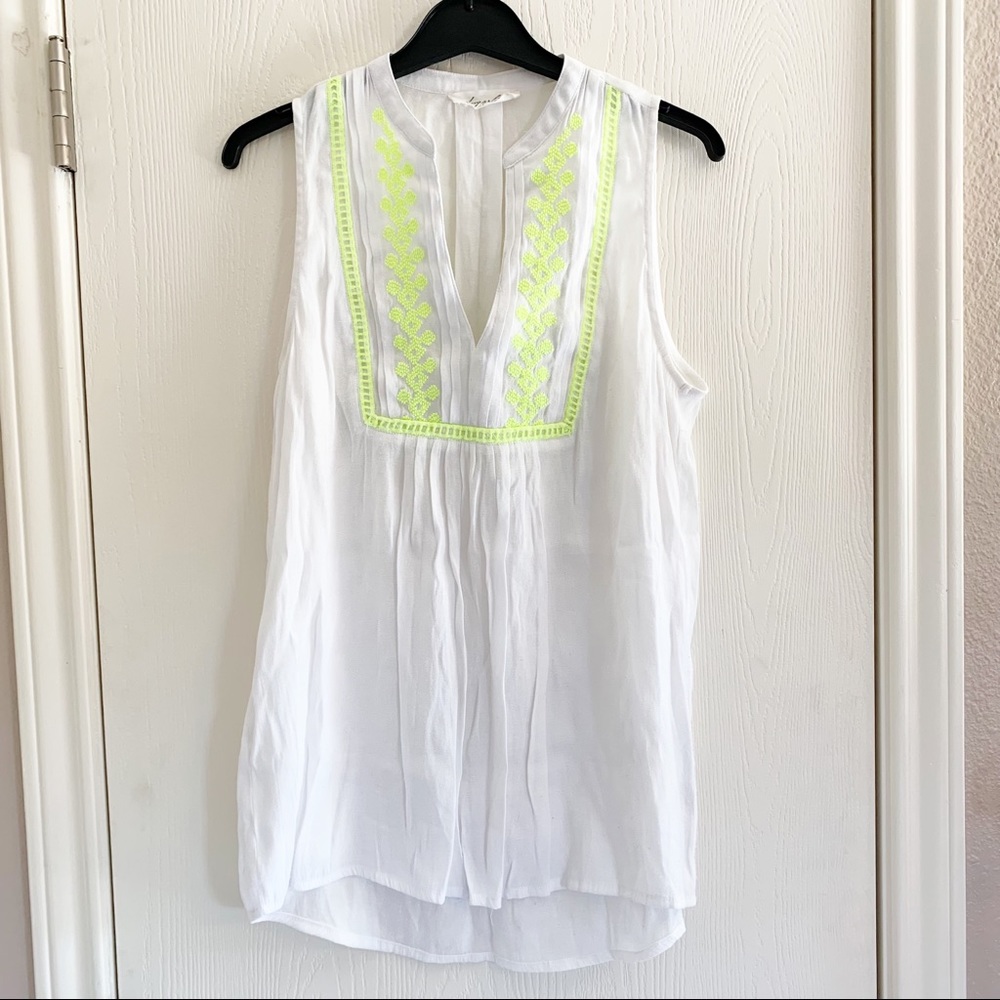Sugarlips White Sleeveless V Neck Top XS
